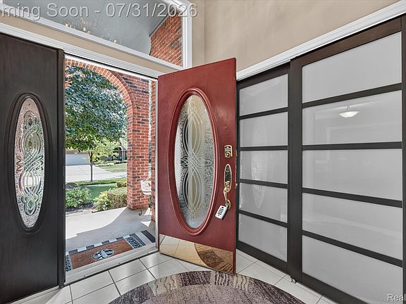 4th image of 14075 Middlebury Dr