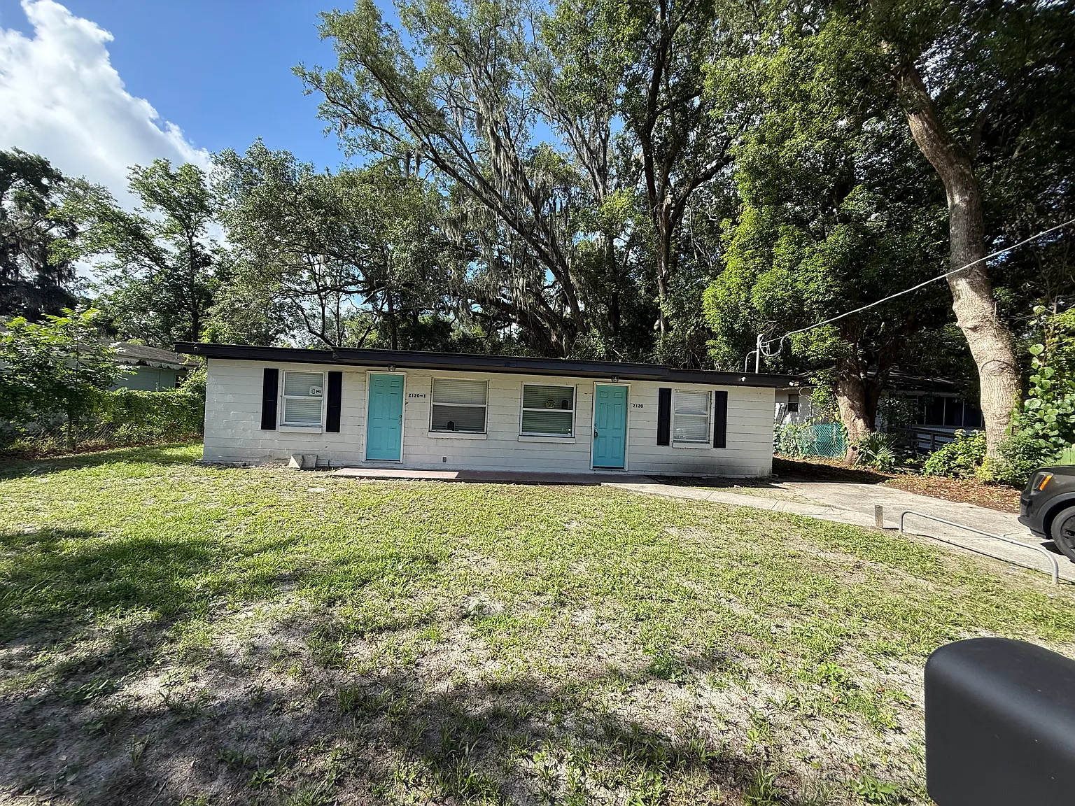 2 bed, 550 sqft, $1,000 — Photo 1