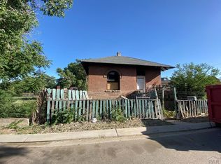 220 Nelson Ave, Pueblo, CO 81004