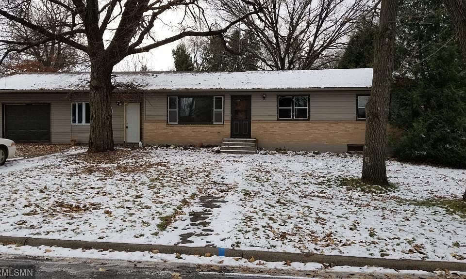 2nd image of 611 Carol Ave