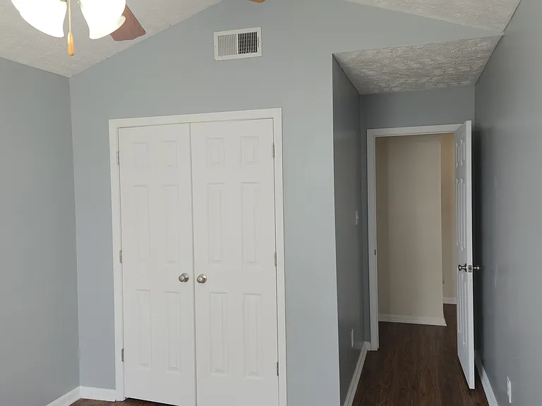 196 Sandspur Ct — Photo 36