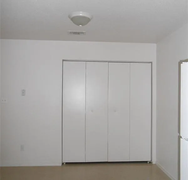 Peachwood Place Apartments — Photo 10