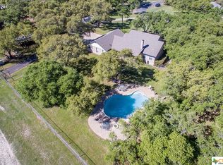 721 Ranchview Dr, Johnson City, TX 78636