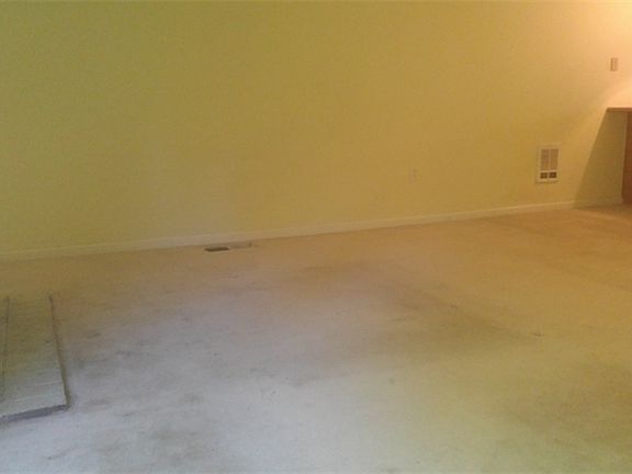 3rd image of 21638 14th Ave S APT E2
