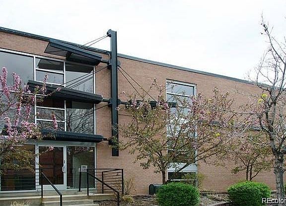 2nd image of 1032 N Clarkson St APT 203
