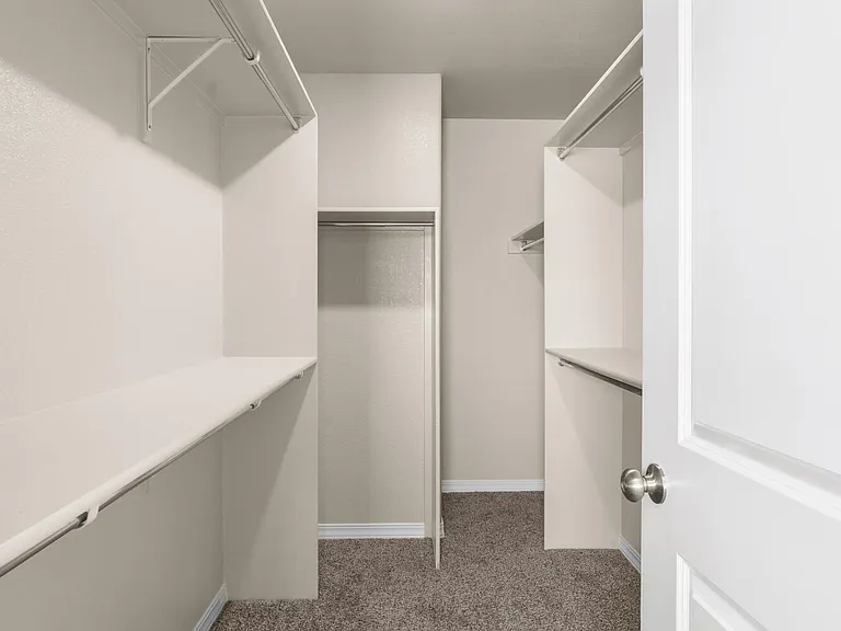 380 Canyon Vista Dr — Photo 38