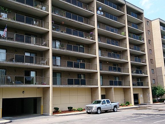 2nd image of 165 Quincy Shore Dr #38