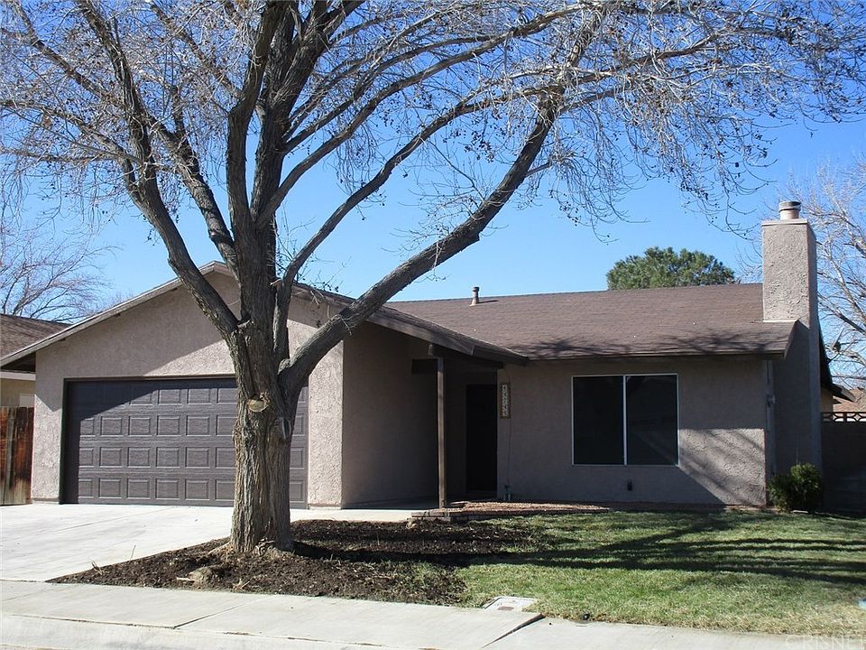 1st image of 44745 Leslie Ct