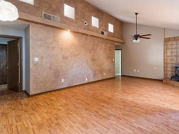 2nd image of 2821 Buena Vida Ct