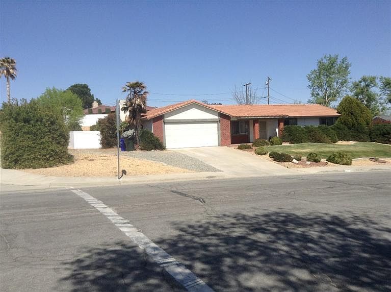 1st image of 17014 Crestview Dr