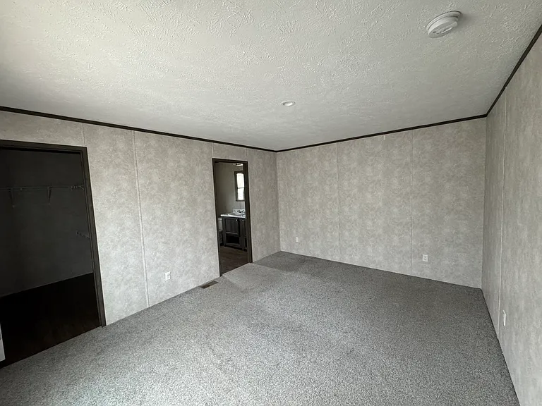 J5 Meadows Ct — Photo 17