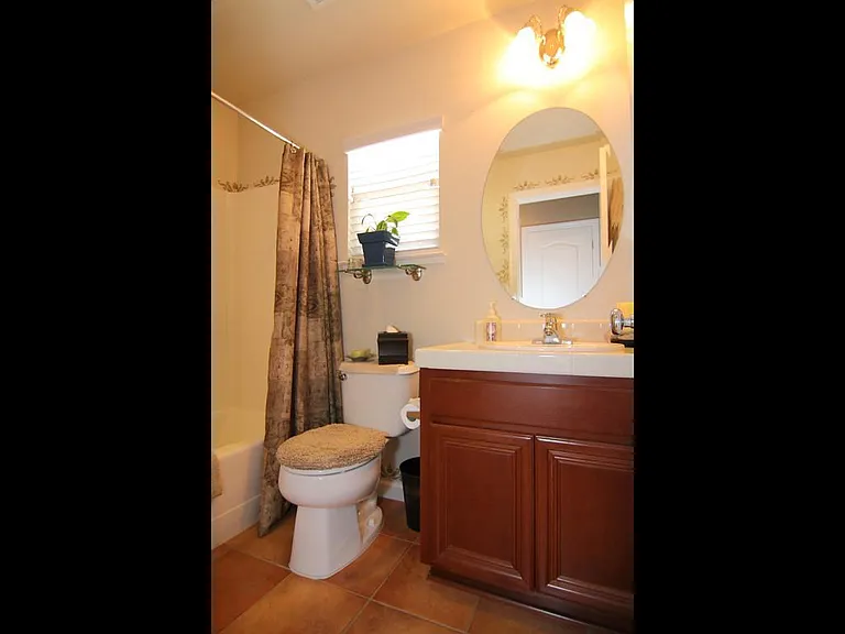 850 Belmont Ln — Photo 19