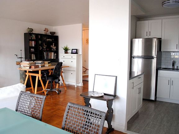 4th image of 83-60 118th St #11A