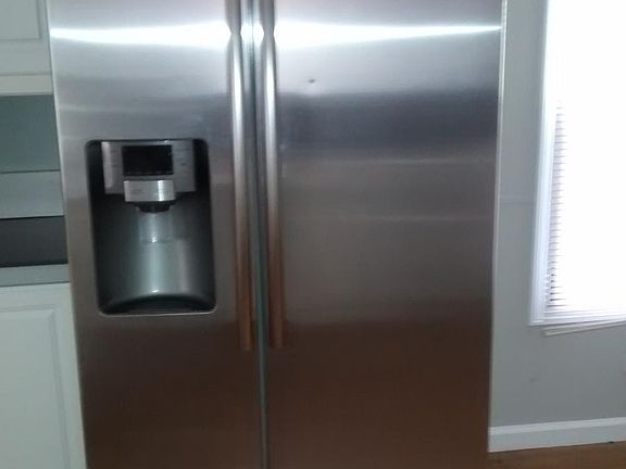 Refrigerator Stainless steel, very nice
