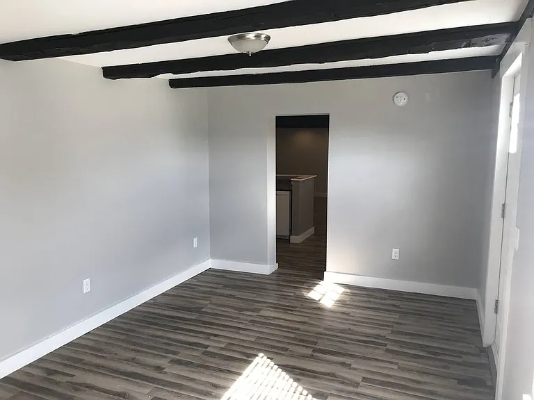 396 E Main St #2 — Photo 3