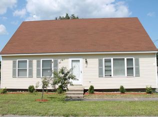 48 Trolley Ln, Leominster, MA 01453