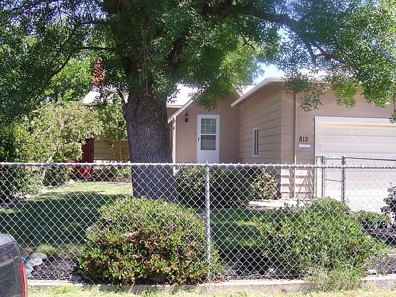 2nd image of 812 Grove St