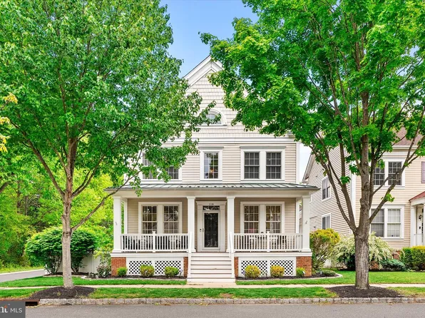 118 Everett St, Robbinsville, NJ 08691