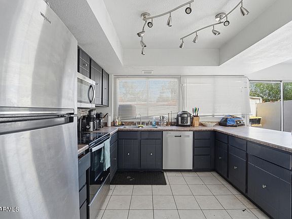 3rd image of 7825 N 49TH Avenue