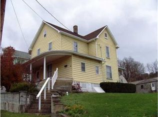 393 Broadway St, Rockwood, PA