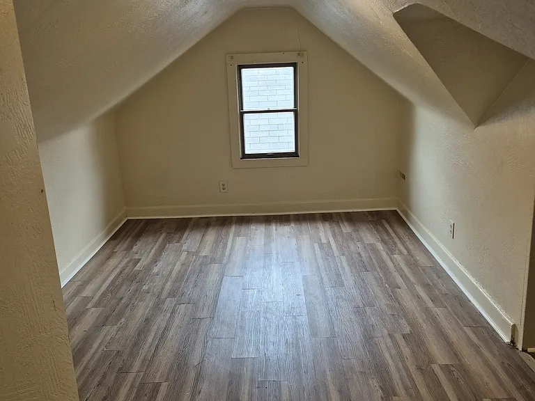 3116 Grover St — Photo 14