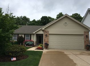 457 Summer Top Ln, Fenton, MO