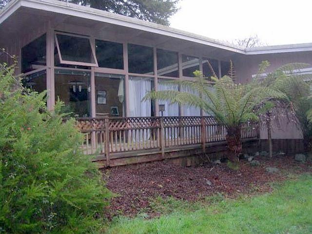 2nd image of 1516 Del Norte St
