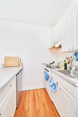 Rented by Living New York | media 5