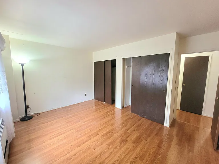 2 Elmwood Park Dr #322 — Photo 30