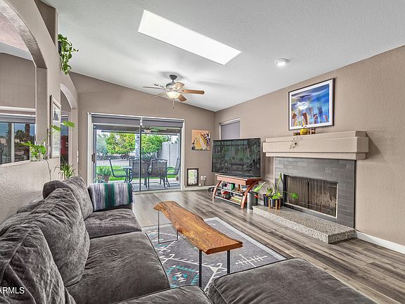 3rd image of 7124 E JUANITA Avenue