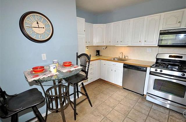 1st image of 501 Riverdale Ave APT 2A