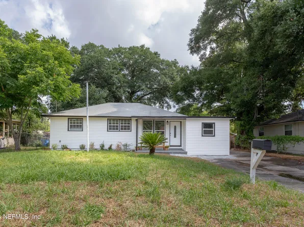 6535 BRANDEMERE Road N, Jacksonville, FL 32211