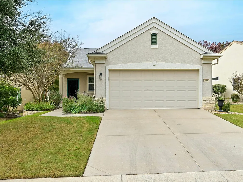 112 Ranier Ln