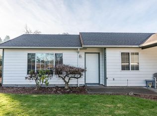2547 E Main St, Cottage Grove, OR 97424