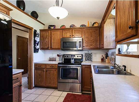 5th image of 1715 N Sugarberry Ct