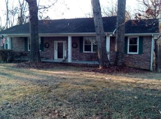 143 Newport Dr, Oak Ridge, TN 37830