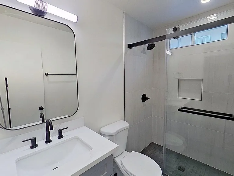 829 N Garfield St — Photo 10