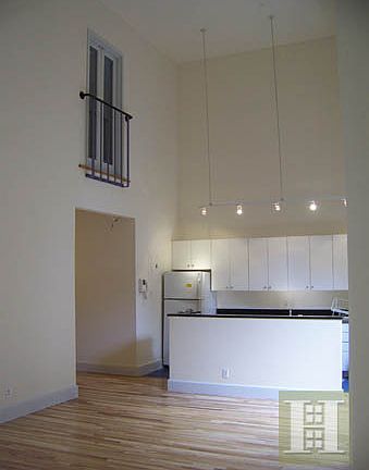 3rd image of 130 Orchard St APT 33