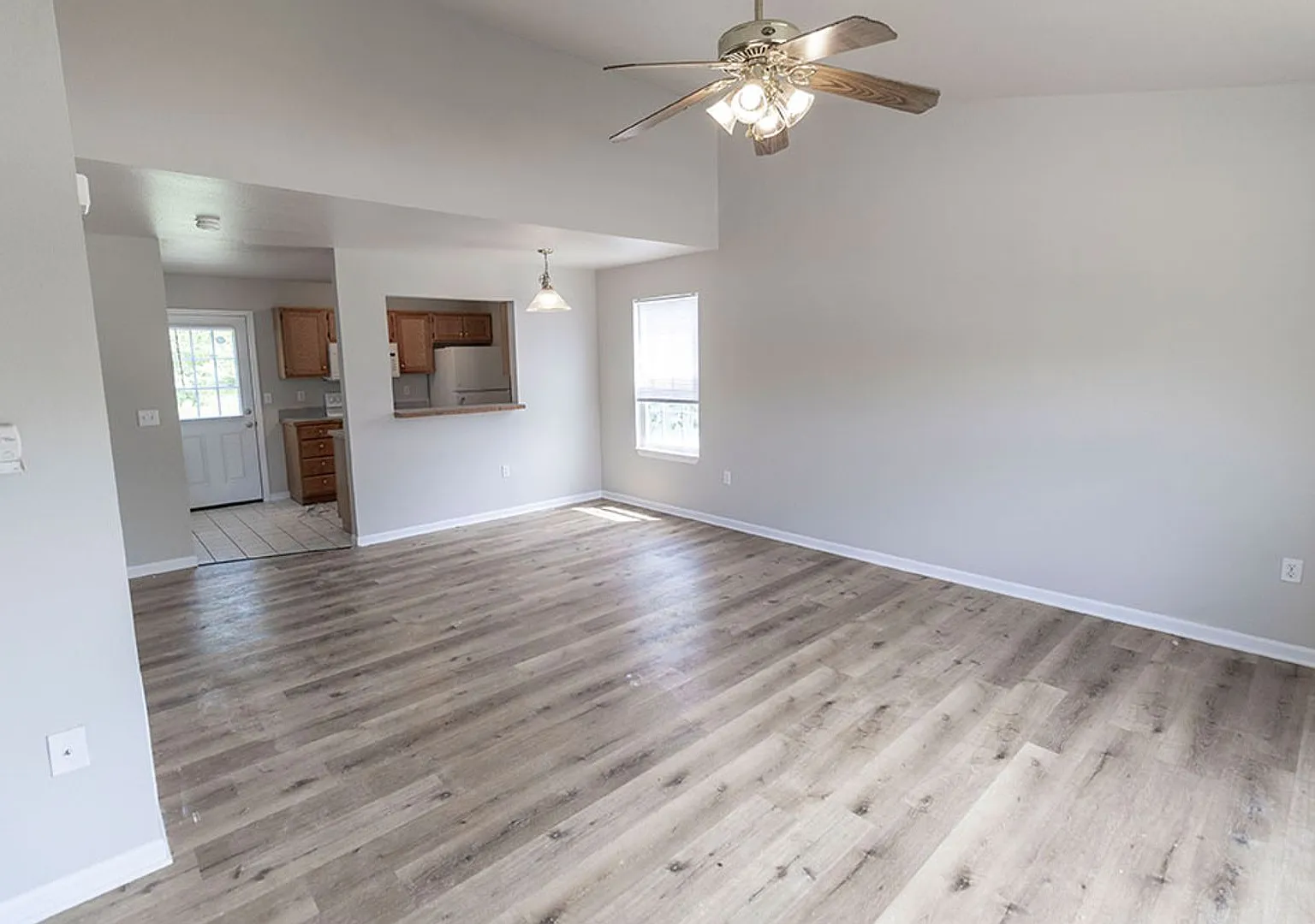 3 Bedroom Duplex — Photo 2