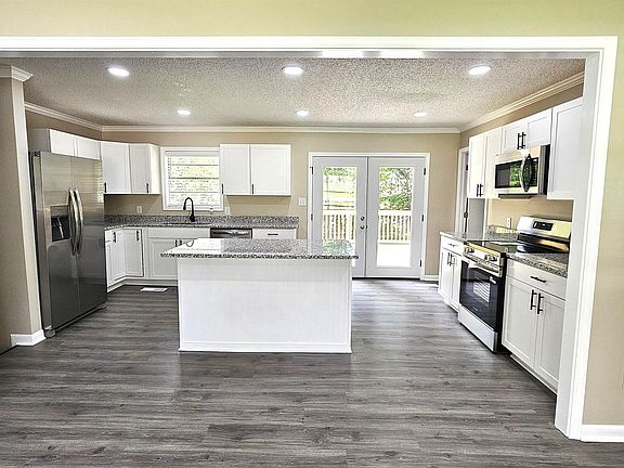 5th image of 1119 Chatwood Dr