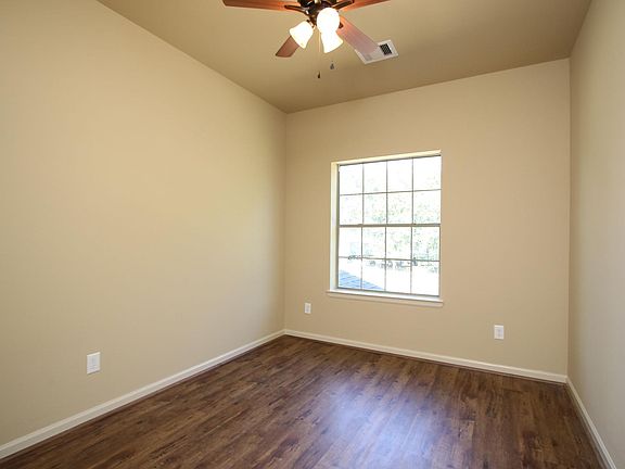 2nd image of 26120 Avenue E #A