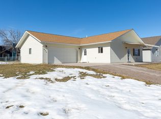 405 6th Ave NW, Ronan, MT 59864