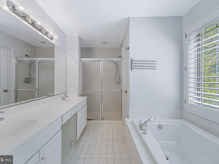 11485 Waterhaven Ct — Photo 50