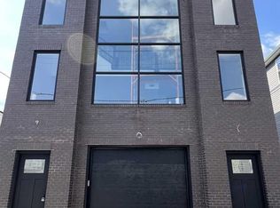 411-413 S 10th St, Newark, NJ 07103