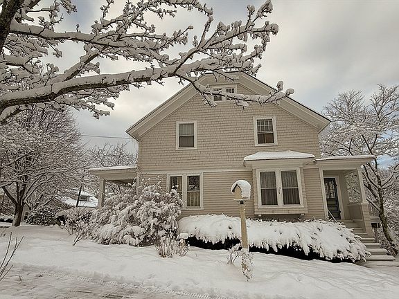 3rd image of 169 Whitmarsh Ave