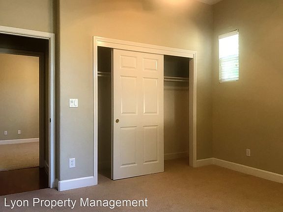 5th image of 3204 Rapallo Pl