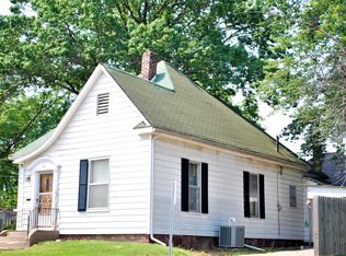 541 Fisk Ave, Moberly, MO 65270
