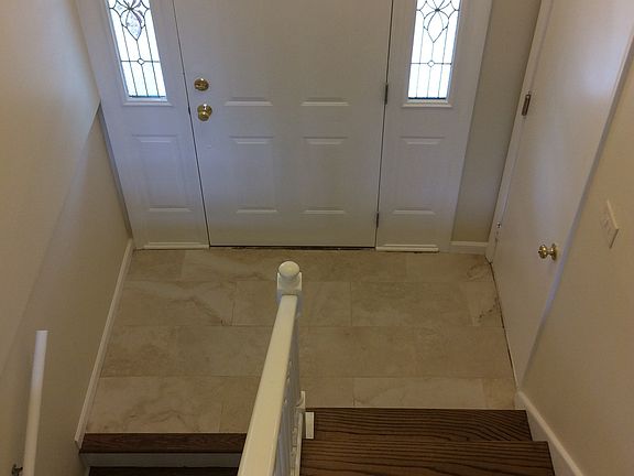 4th image of 625 Nolan Ave