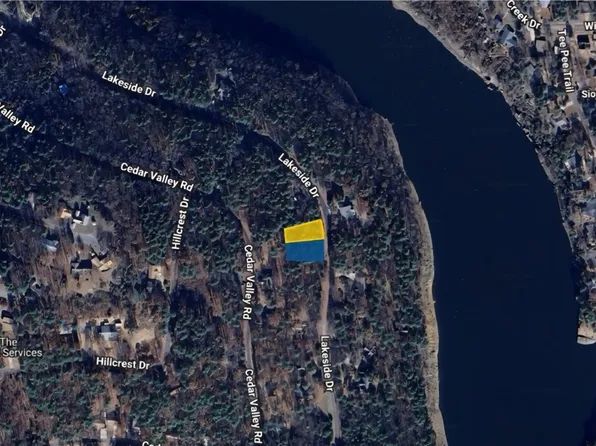 607-608 Lakeside Dr, Fairfield Bay, AR 72088