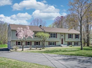 55 Fogg Rd, Buxton, ME 04093